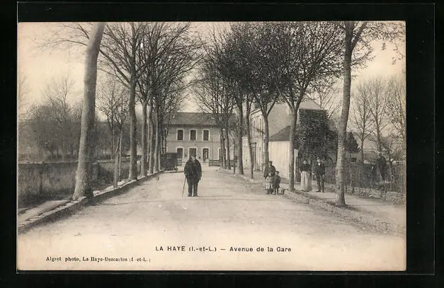 CPA La Haye, Avenue de la Gare, La Gare