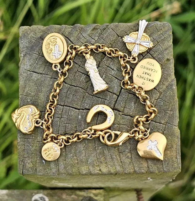 Brooks and bentley footprints necklace deals
