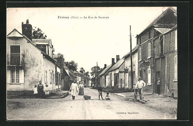 CPA Froissy, La Rue de Beauvais, street view