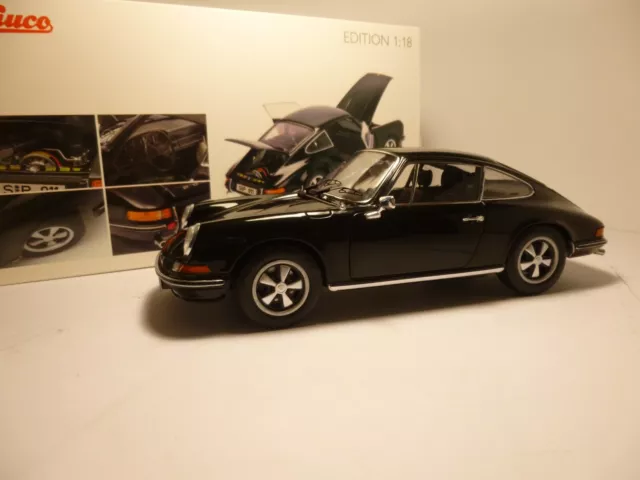 Porsche 911 S Coupe 1973 Schuco 1/18