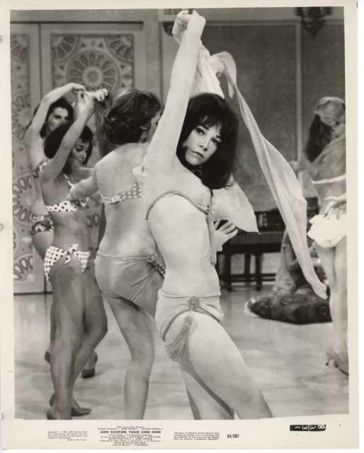 SHIRLEY MacLAINE – JOHN GOLDFARB, PLEASE COME HOME – ORIGINAL 1964 MOVIE PHOTO