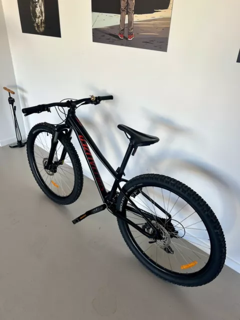 SPECIALISED MEN S MOUNTAIN Bike 350.00 PicClick AU