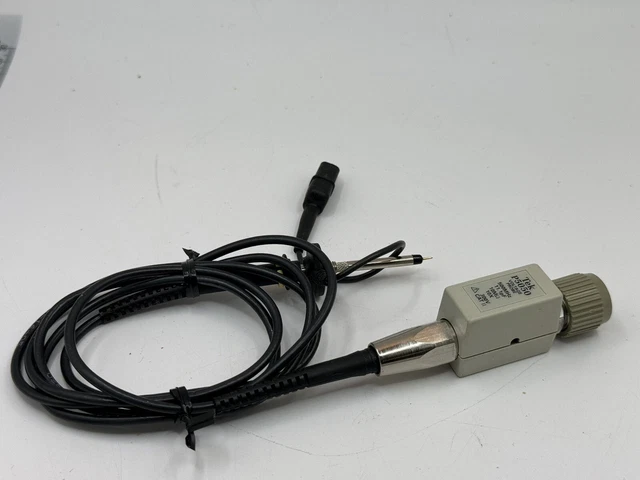 Tektronix Tek P5050 Voltage Probe 500 MHz, 11.1pF , 10M, 10x