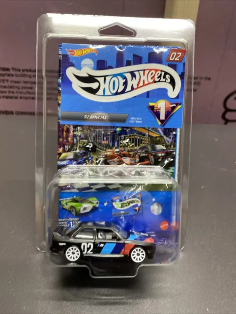 Hot Wheels 2022 Mystery Models Series 1, #2 '92 BMW M3 in Protector