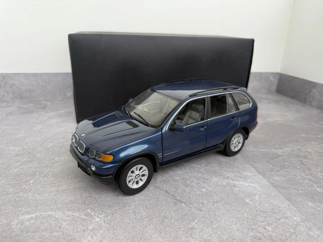 Miniature Voiture Kyosho 1:18 – BMW X5 3.0 D – Bleue – Neuve Sous Blister