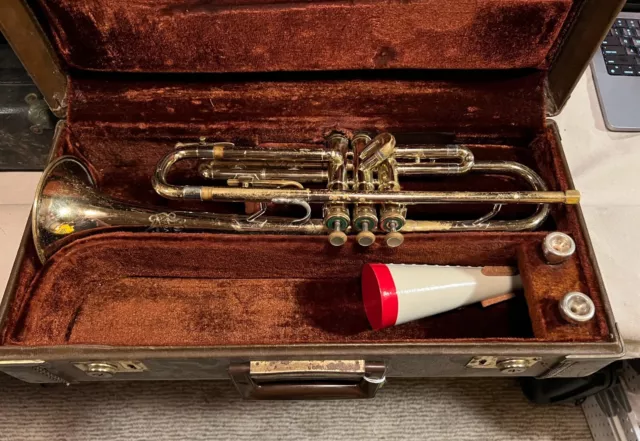 Olds Ambassador Trumpet Used w/Case and Mouthpiece