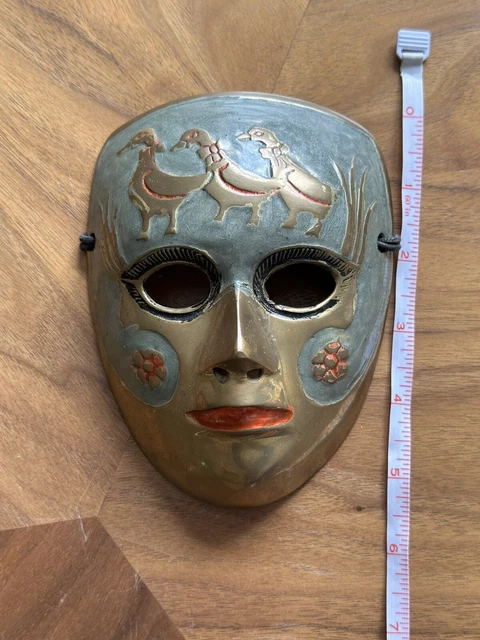 Maschera vintage decorativa da appendere a parete in ottone smaltato
