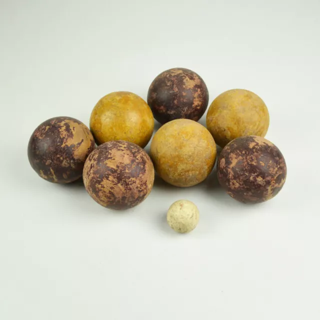 7 alte Holzkugeln - Boule - Boccia - Vintage Wooden Balls - Holz