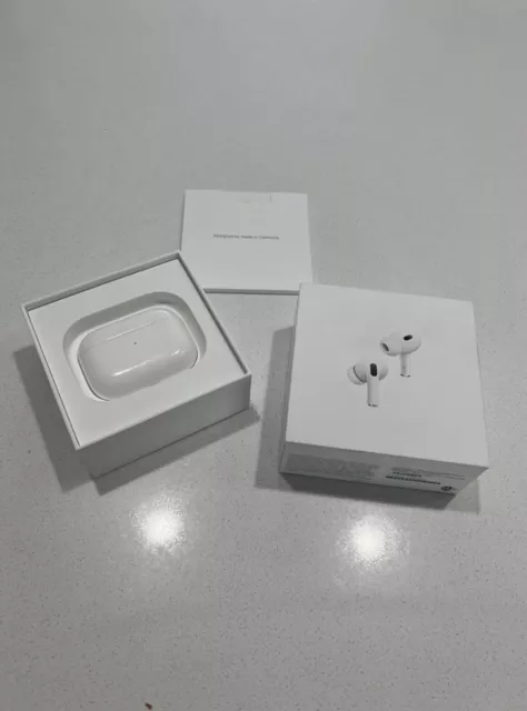 For Airpods Pro ( 2Nd Generation ) With Magsafe Wireless Charging Case & White