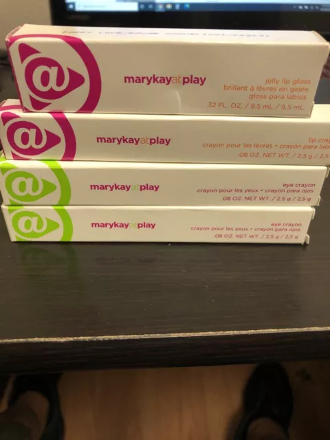 Mary Kay At Play Lot Of 4 Lip Crayon Jelly Lip Gloss 2 Eye Crayon