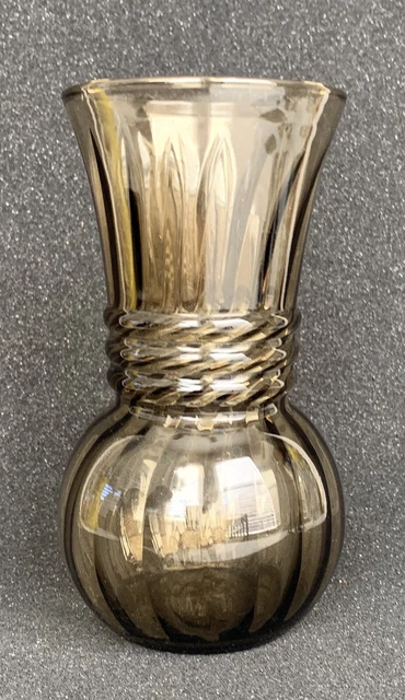 Vintage Indiana Glass Smoky Glass Swirled Optics Vase 6.5" Rope Twist Bands. EUC