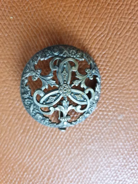 ancienne broche art nouveau métal argenté