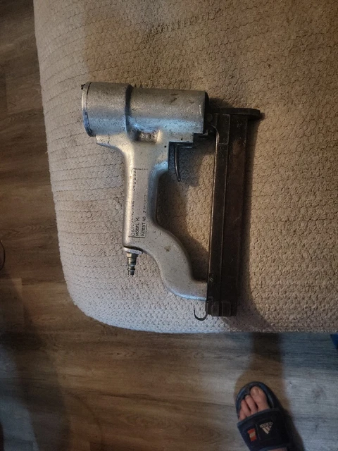 Vintage SENCO Model K Stapler Staple Gun GA0108 USA All Metal 7/16 Crown Vintage SENCO Model K Stapler Staple Gun GA0108 USA All Metal 7/16 Crown