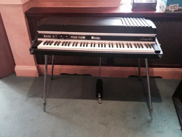 Rhodes Stage Piano 73 Note. Vintage Fender Rhodes Electric Piano