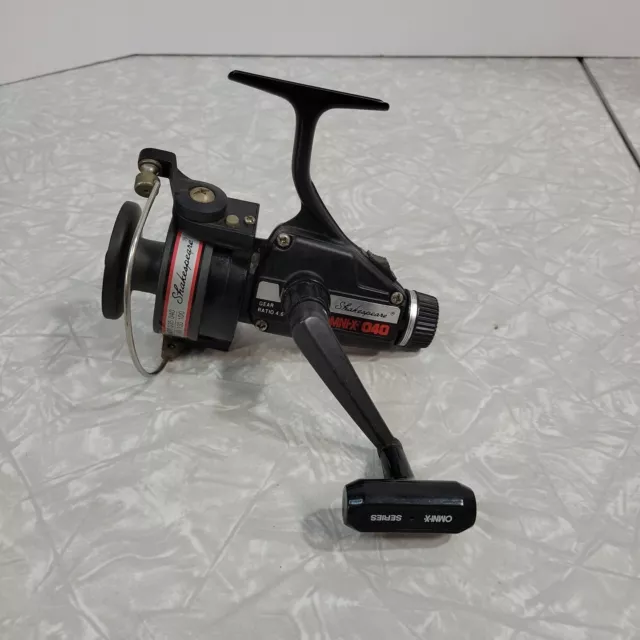 SHAKESPEARE OMNI-X 040 Reel Spinning 2001 series Fishing Vintage Small Med  Light $19.99 - PicClick