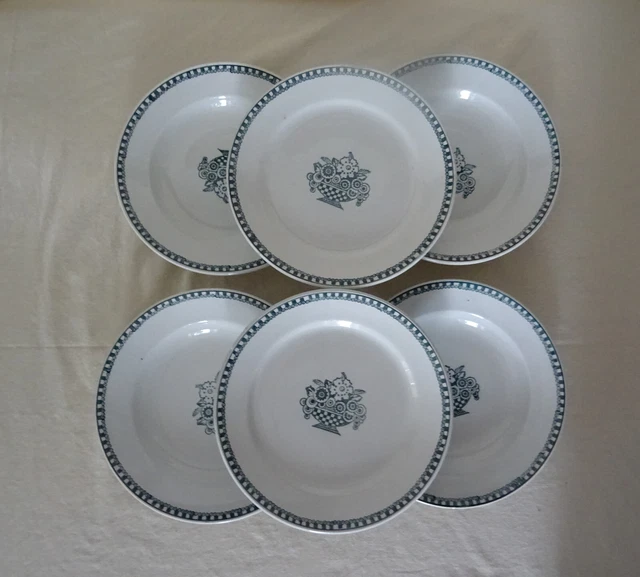 6 assiettes saint Amand faïence ancienne  corbeille de fleurs bleues 332112