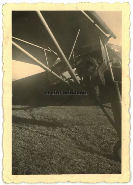 Orig. Foto Fieseler Fi 156 Storch Aufklärer Flugzeug in Russland