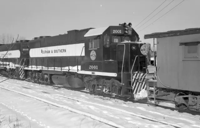 Durham and Southern Railway  #2001  Apex, NC.  January 1973  (03)