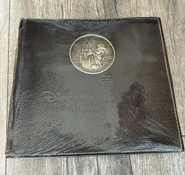 Disneyland Paris Resort Photo Album 15 Magical Years 1992-2007