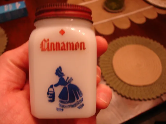 Vintage Cinnamon Jar Shaker Hazel Atlas Spice Rack Jar Dutch Amish Girl Nice