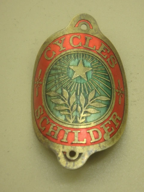 Cadre de plaque d'immatriculation Headdress, chrome | Indian Motorcycle FR-CA