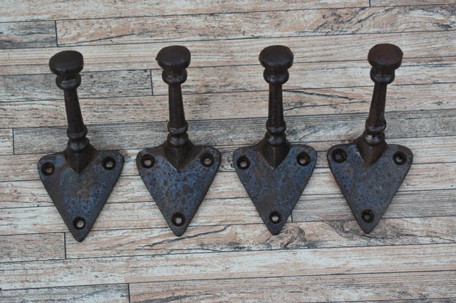 4p Vtg Cast Iron Hat Coat Pan Pot Hanging Acorn Tip Kitchen Hook Hanger Barn Dco