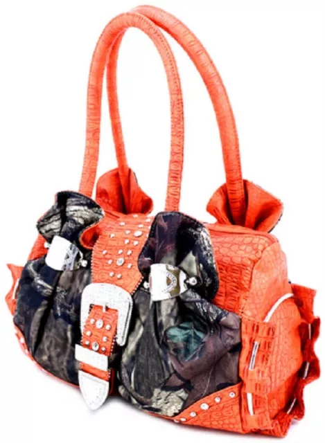 Mossy Oak studded camo y2k purse. large and... - Depop