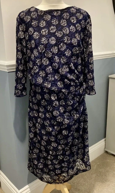 Phase eight amaya deals lace dress