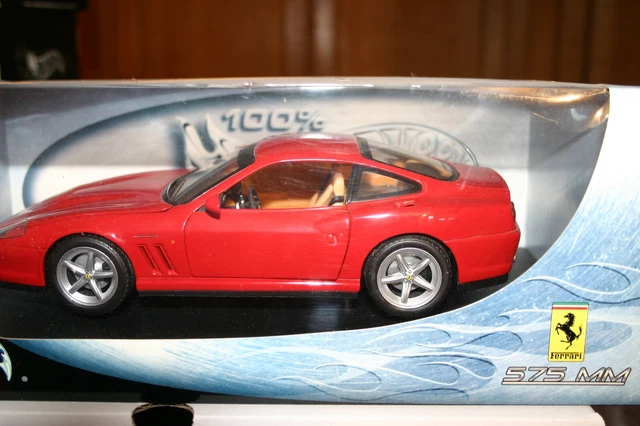 1/18 Ferrari 575 Superamerica 2005 Rouge Hot Wheels Élite