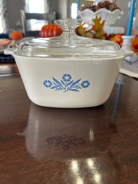 VINTAGE CORNING WARE Blue Cornflower P-1 ¾-B Casserole Dish w