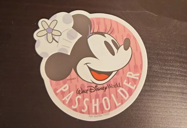 Chef Minnie Mouse Walt Disney World Annual Passholder Magnet WDW