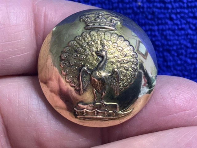 DUKE OF RUTLAND (MANNERS) PEACOCK ON CAP 28mm LIVERY BUTTON ARMFIELD 1835-58 NOS