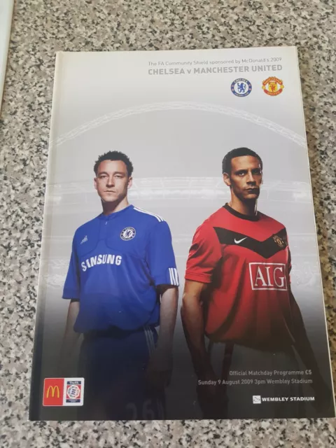 PROGRAMME CHARITY SHIELD MAN UTD V CHELSEA  9th aug 2009