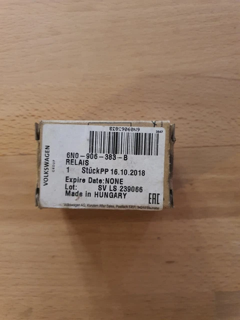 RELAIS 219 ARBEITSKONTAKTRELAIS Pumpe Original VW Audi Seat Skoda 443951253AA EUR 52,90 - DE