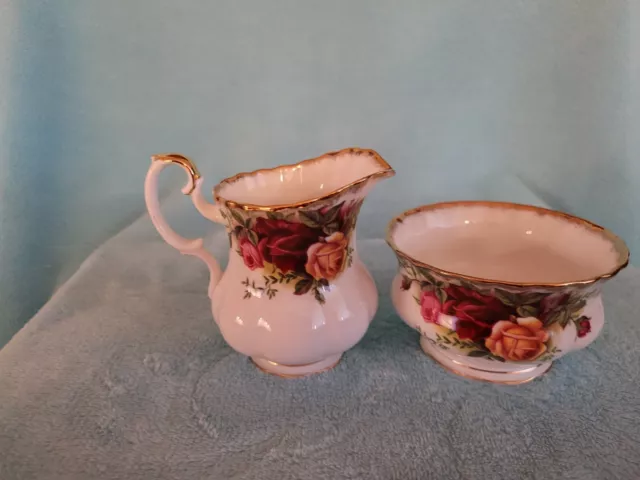 Vintage Royal Albert Old Country Roses Creamer & Open Sugar Bowl England Set