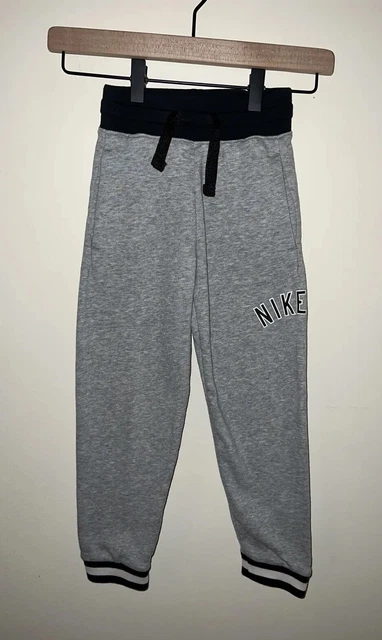 Nike Air little boys fleece joggers Fleece Athletic sweatpants gray size 6