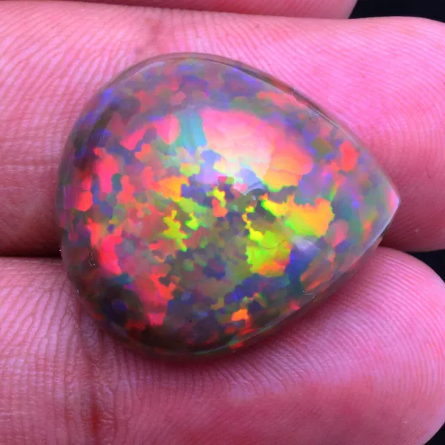 23.80 Karat Natürlich Opal Äthiopische AAA+ Zertifiziert Flashy Birne Cabochon