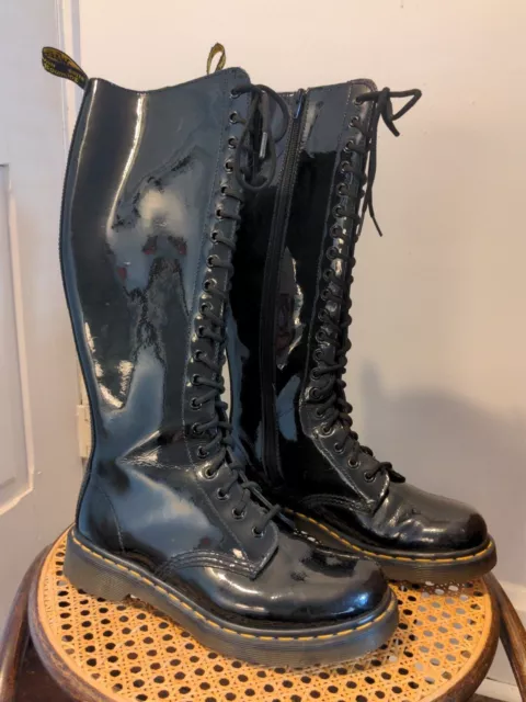 Dr martens 1b60 clearance patent