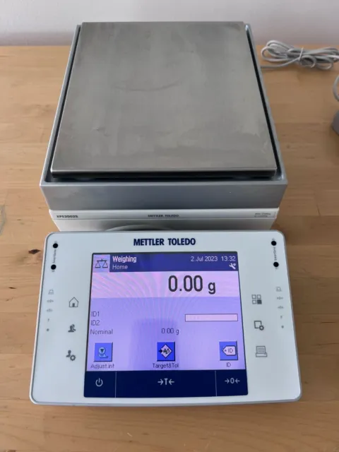 Mettler Toledo XPE 2002S Excellenceplus Toploading Balance Scale 2100g x 0.01g