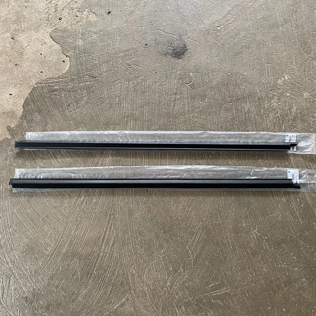 1986 Nissan Hardbody Pickup (D21) Weather Strip