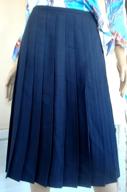Jupe Plissée Bleu Marine Vintage  Marque Lady Brax 45 % Laine Peignee  T 38/40