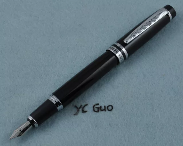 Luxury Fountain Pen Medium Nib Business Gift Black Golden Ink Pen
