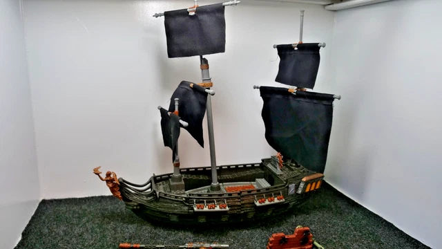 Mega Bloks Black Pearl 1017 – Le Bateau Pirate Des Caraïbes, Neuf