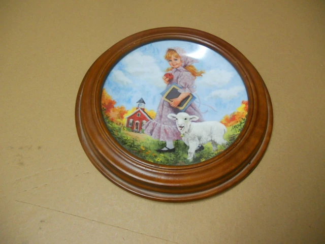 Reco Mother Goose "Mary Had A Little Lamb" Collectors Plate In Wood Holder