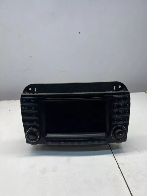 Mercedes-Benz S W220 2000 Radio CD GPS player head unit A2208205889 NIC13344