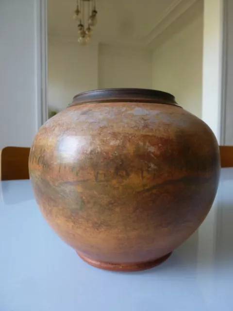 Vase Boule En Ceramique A Decor Tournant De Foret Signe A Identifier