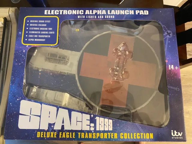 SPACE 1999 Alpha Launch Pad with VIP Eagle