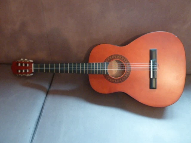 GUITARE ENFANT CLASSIQUE 3/4, taille 145cm, érable rouge+tilleul, fabr main