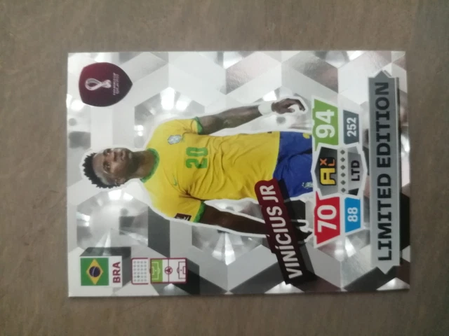 Panini - fifa 2022 blister 4 pochettes + 2 cartes edition limitée + 1 carte xxl : Référence Gaming