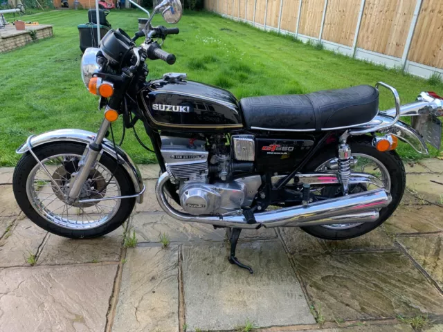 Suzuki Gt550 1976 Uk Bike 27000 Miles